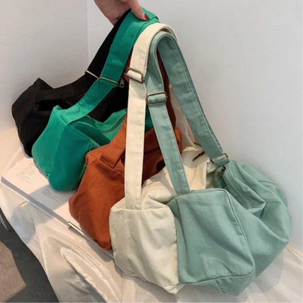 Korean Version of the New Large-capacity Messenger Bag