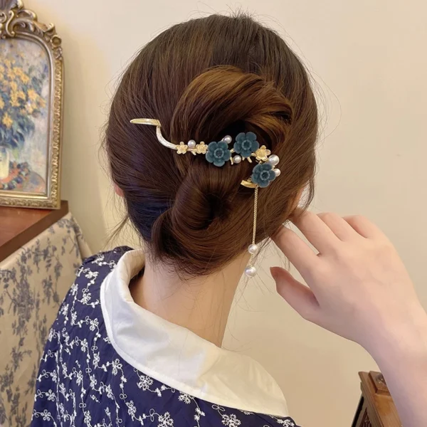 Super Fairy Exquisite Plum Blossom Tassel One-Word Clip Rose Flower Twist Hair Female Back Head Plate H