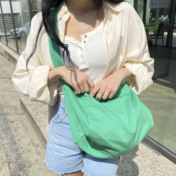 Korean Version of the New Large-capacity Messenger Bag
