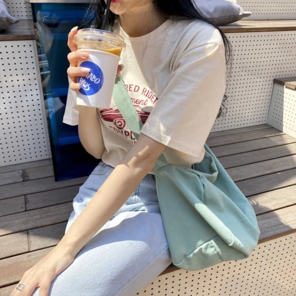 Korean Version of the New Large-capacity Messenger Bag