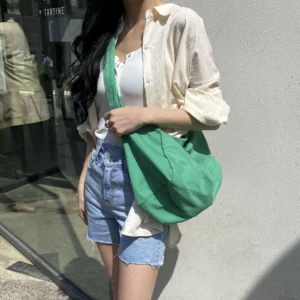 Korean Version of the New Large-capacity Messenger Bag